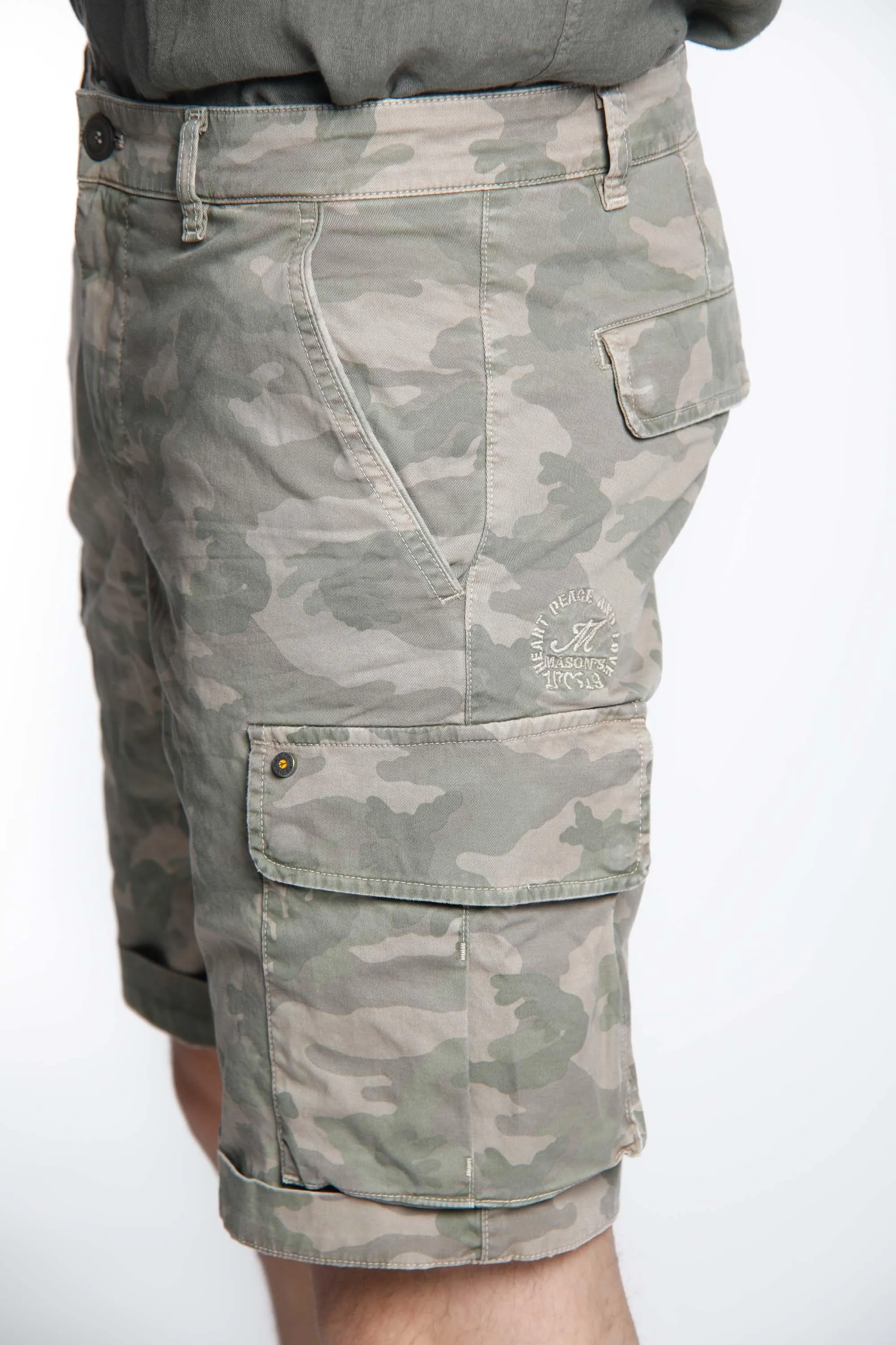 Chile bermuda cargo uomo in twill di cotone con stampa camouflage regular ①